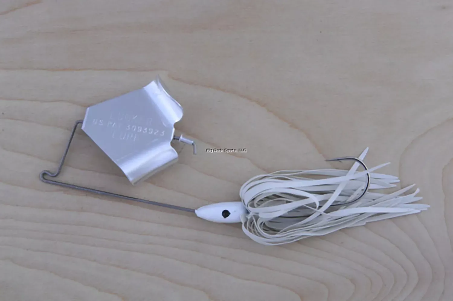 Lunker Lure Original Buzz Bait 1/2 oz White Skirt/Silver