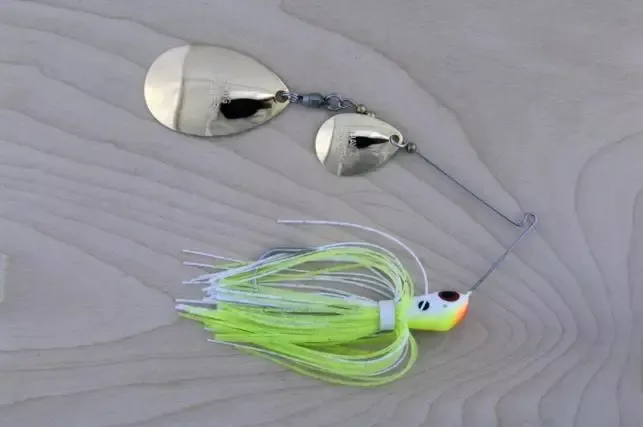 Lunker Lure Proven Winner Double Blade Spinnerbait 3/4 oz. - Chartreuse/White